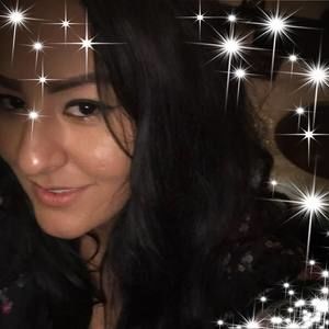 Meet your Posher, Karina